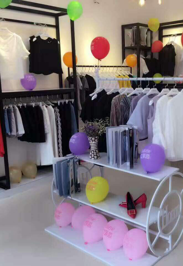 門店(圖1) 門店(圖1)